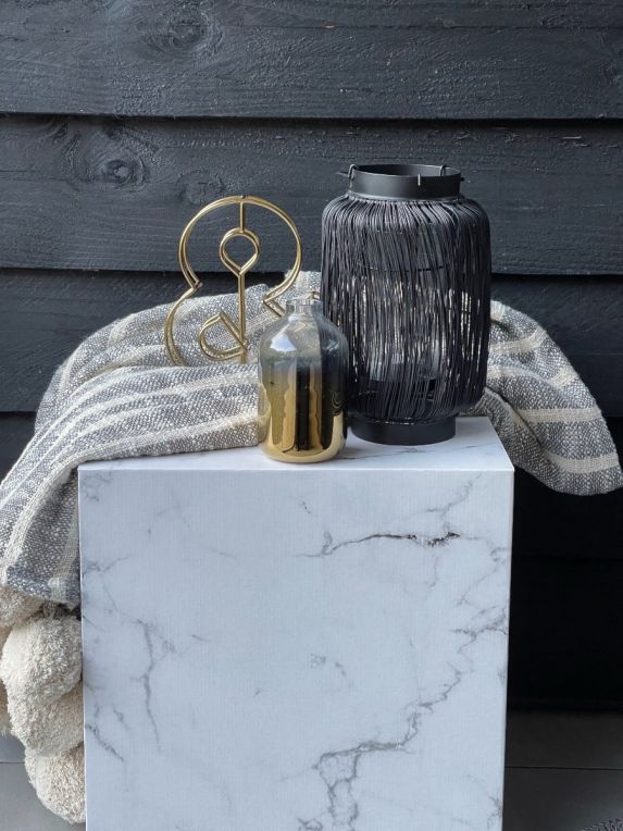 Cardboard side table / stool / nightstand with white marble print. A real eye-catcher to show accessories and products. Easy to fold, unfold, use, reuse and to carry.