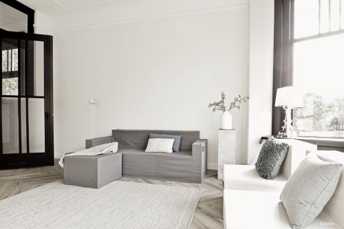 Puf de cartón, incluida funda basic Gina