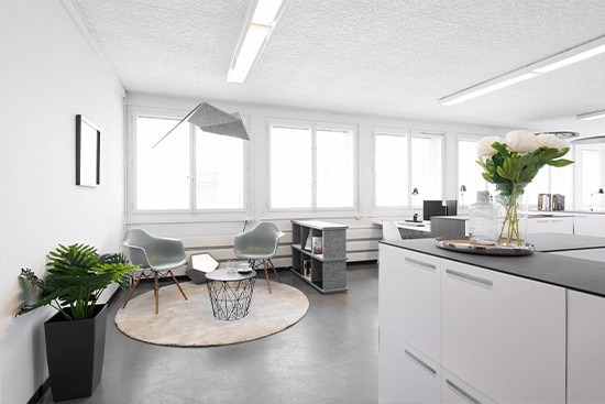 T-Raumplaner con muebles de cartón cubiqz para Office Staging T-Raumplaner con muebles de cartón cubiqz para Office Staging